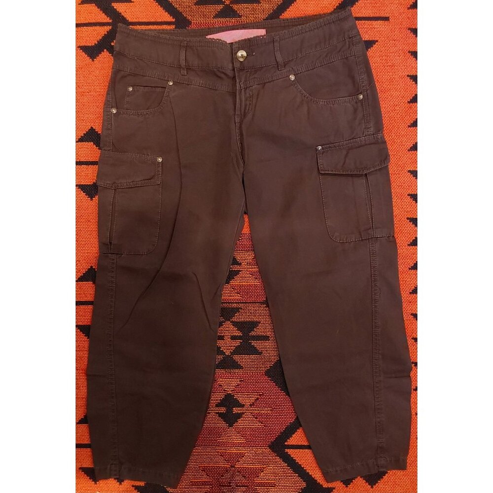 NWOT Mexx with Love Women's Cropped Brown Cargo Pants with Eyelet Trim. Size 10